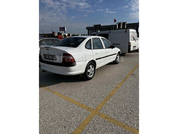Sahibinden Opel Vectra 2.0 CD 1997 Model 