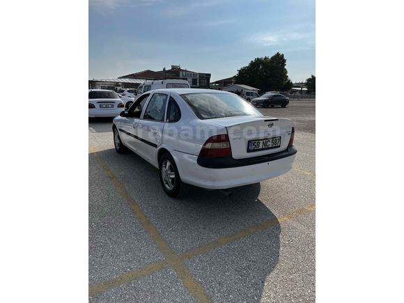 Sahibinden Opel Vectra 2.0 CD 1997 Model 