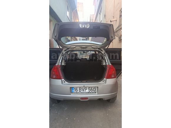 Sahibinden Suzuki Swift 1.3 MT 4X4 2006 Model 