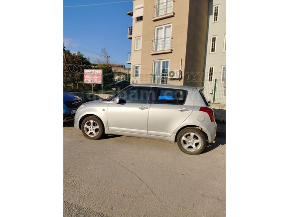 Sahibinden Suzuki Swift 1.3 MT 4X4 2006 Model 