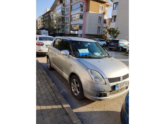 Sahibinden Suzuki Swift 1.3 MT 4X4 2006 Model 