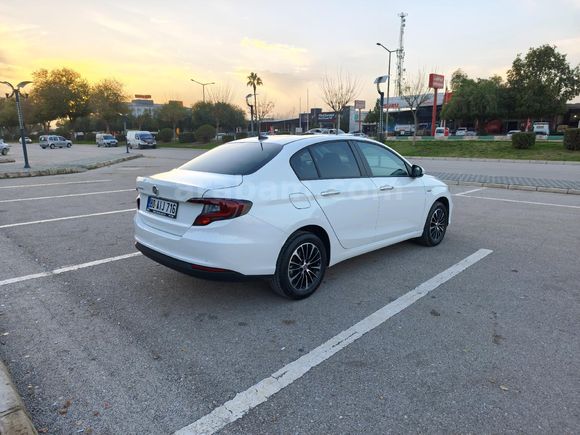 2025 Hatasız Egea Urban 1.6 dizel çelik jant