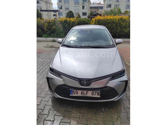 Sahibinden Toyota Corolla 1.5 Vision Plus 2025 Model