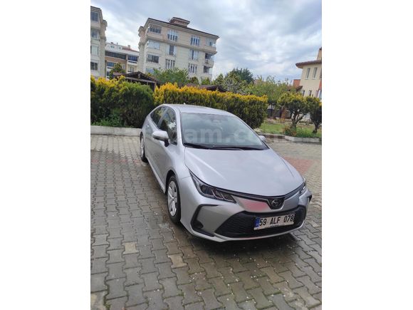 Sahibinden Toyota Corolla 1.5 Vision Plus 2025 Model