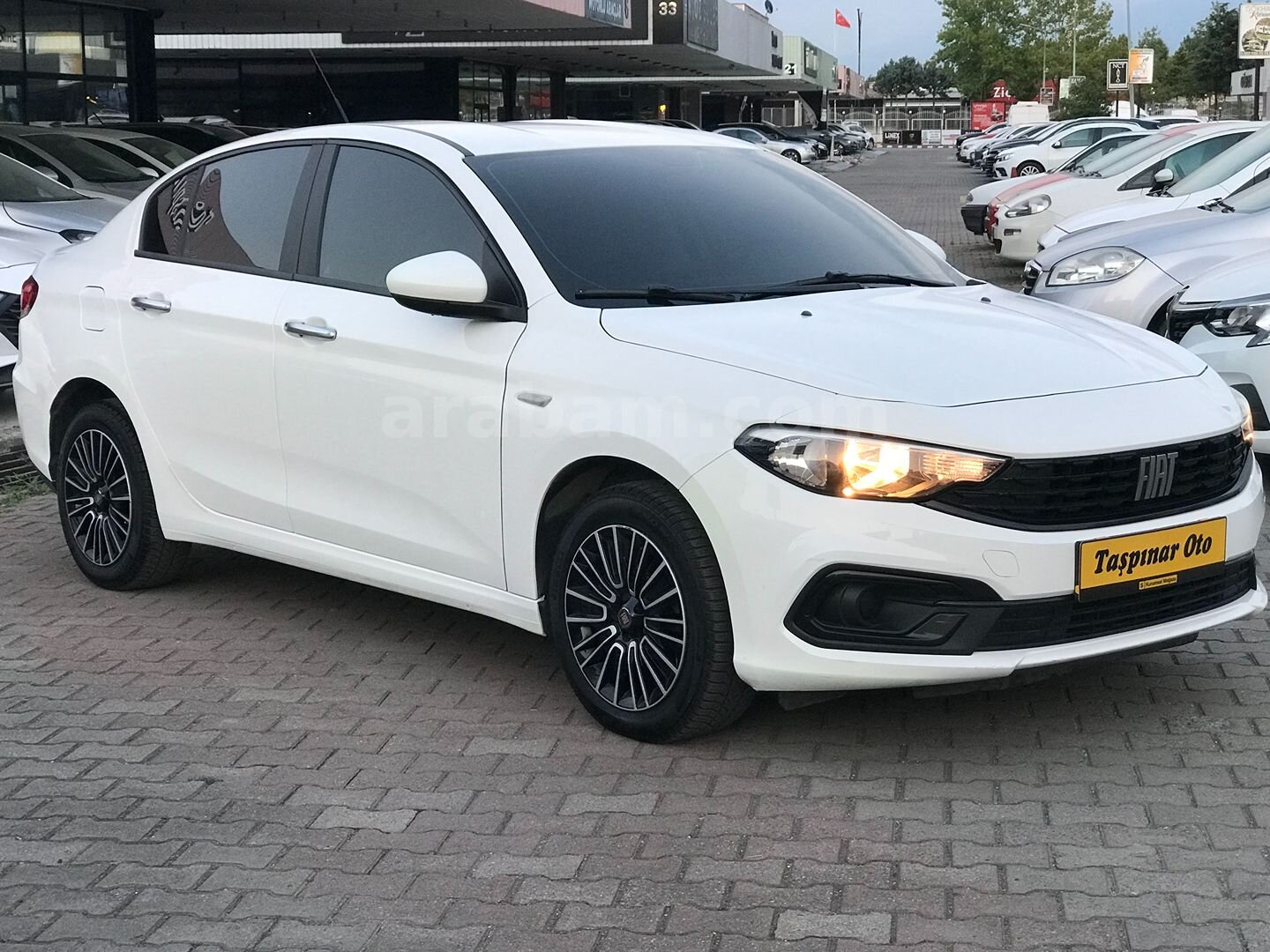 Galeriden Fiat Egea 1.5 T4 Easy 2022 Model Kocaeli 73.000 km Beyaz 6