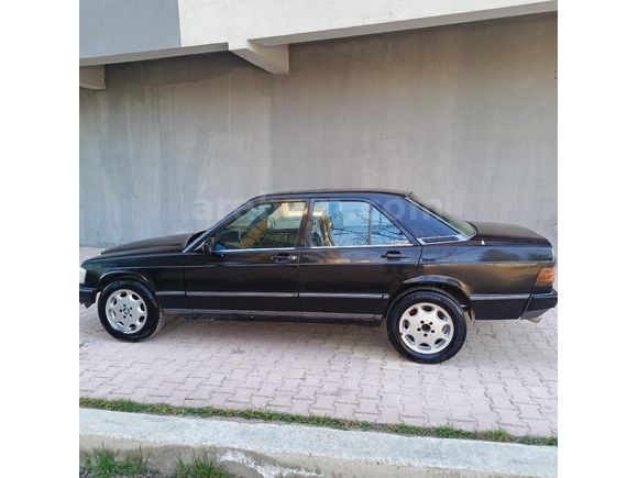 TEMİZ BAKİMLİ DUZGUN Mercedes - Benz 190 E 2.0 1985 Model Konya