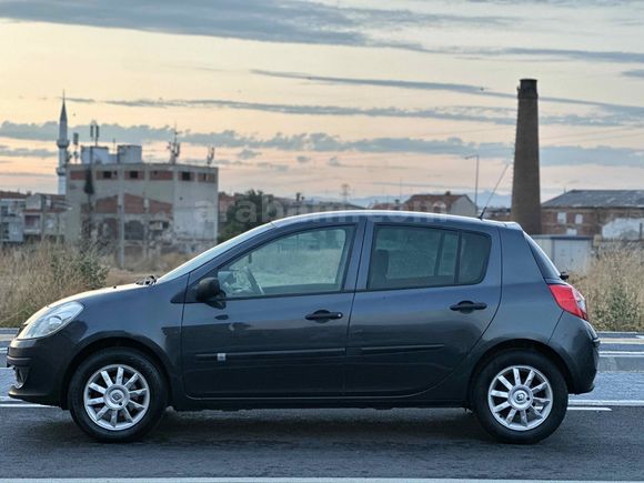 Galeriden Renault Clio 1.2 Extreme 2008 Model Bursa 189.720 km Diğer