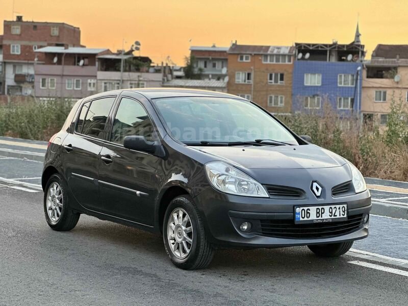 Galeriden Renault Clio 1.2 Extreme 2008 Model Bursa 190.000 km Diğer