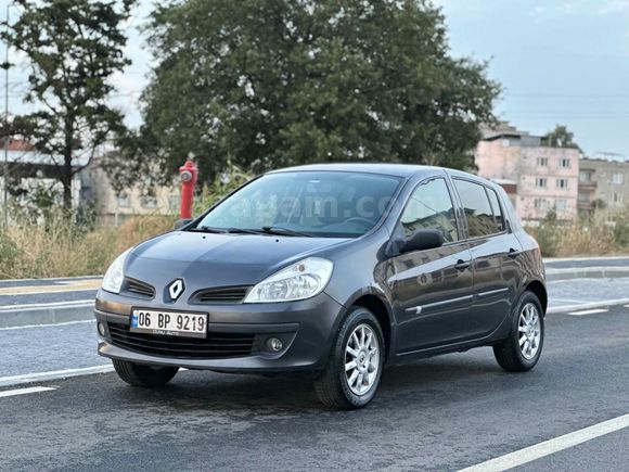 Galeriden Renault Clio 1.2 Extreme 2008 Model Bursa 189.720 km Diğer