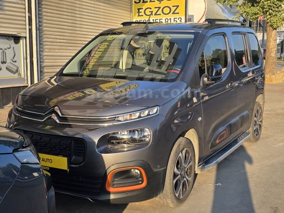 GAP-AUTO"DAN"2022"MODEL-93,000"KM"BERLİNGO-SHİNE"BOLD"XTR"1,5TDI