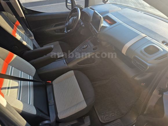 GAP-AUTO"DAN"2022"MODEL-93,000"KM"BERLİNGO-SHİNE"BOLD"XTR"1,5TDI