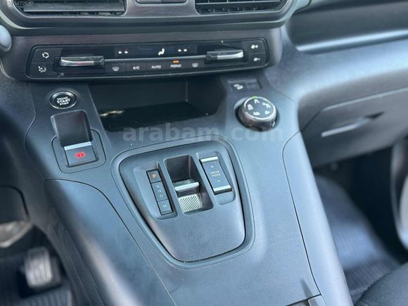ÖZAY'DAN E-TOGGLE CAM TAVAN *BOYASIZ HATASIZ* 77.000 KM *XTR*