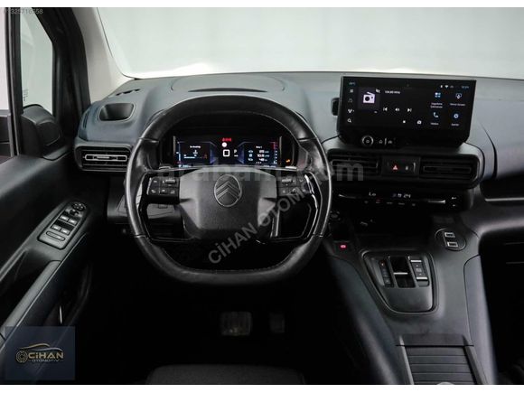 2024 BERLİNGO OTOMATİK CAM TAVAN-21 BİN'DE