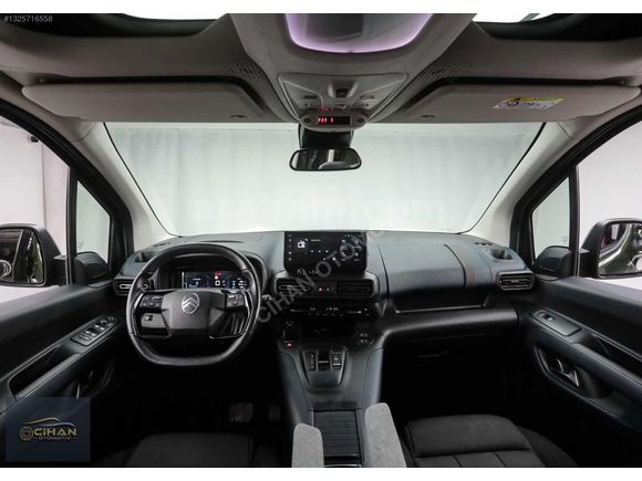 2024 BERLİNGO OTOMATİK CAM TAVAN-21 BİN'DE