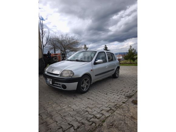 Sahibinden Renault Clio 1.6 RXT 2000 Model