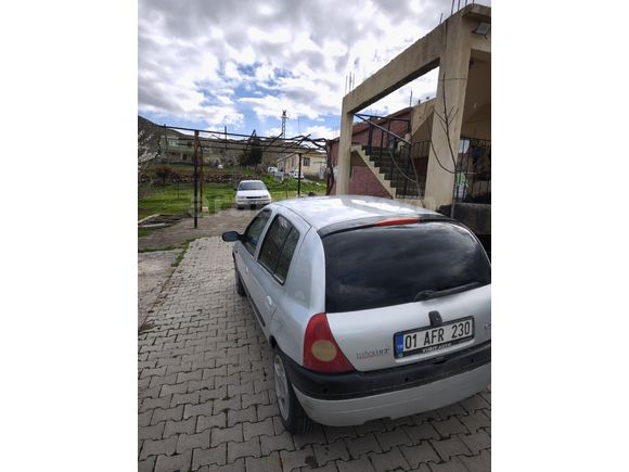 Sahibinden Renault Clio 1.6 RXT 2000 Model