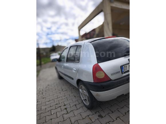 Sahibinden Renault Clio 1.6 RXT 2000 Model
