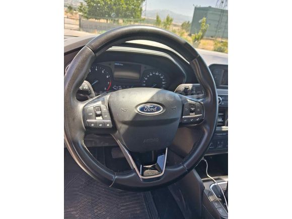 Sahibinden Ford Focus 1.5 Ti-VCT Trend X 2021 Model 