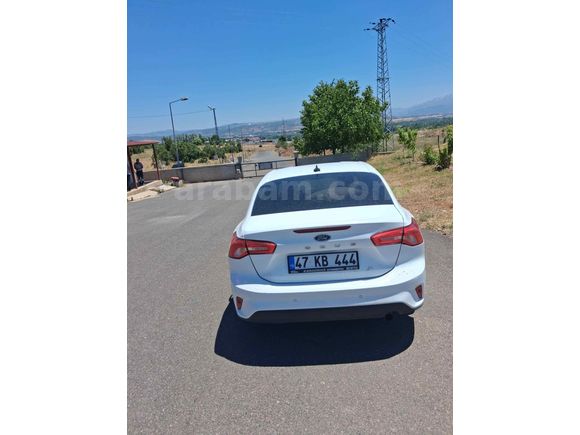 Sahibinden Ford Focus 1.5 Ti-VCT Trend X 2021 Model 