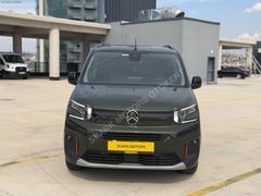 2024 MODELHATASIZ KUSURSUZ BERLİNGO XTR CAM TAVAN