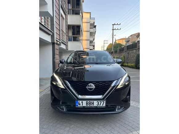 Sahibinden Nissan Qashqai 1.3 DIG-T Design Pack 2023 Model 