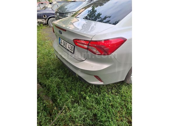 Sahibinden Ford Focus 1.5 TDCi Titanium 2020 Model İstanbul