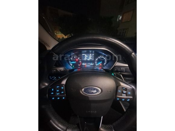 Sahibinden Ford Focus 1.5 TDCi Titanium 2020 Model İstanbul
