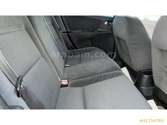 2009 MODEL PEUGEOT 207 1.6 HDİ DYNAMİC 90 HP