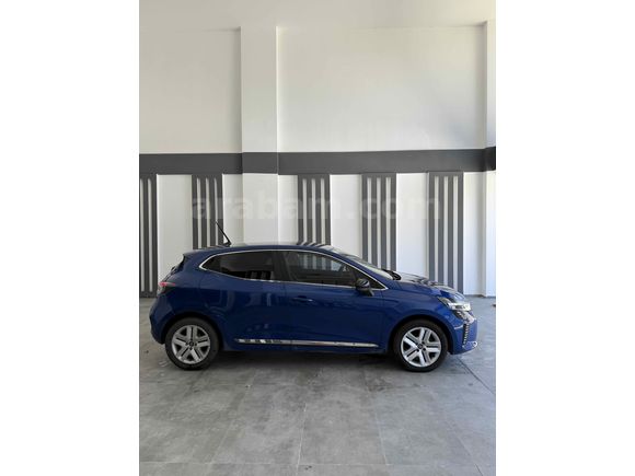 Sahibinden Renault Clio 1.0 TCe Evolution 2023 Model 