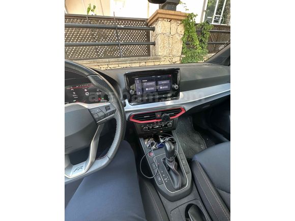 Sahibinden Seat Ibiza 1.0 EcoTSI FR 2024 Model 