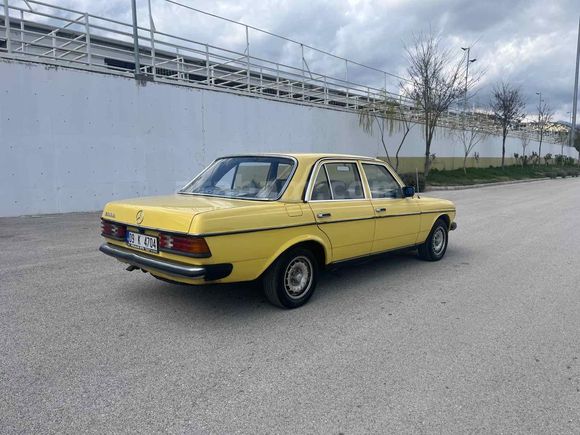 Sahibinden Mercedes - Benz E 200 d 1984 Model  Düşük kilometre 
