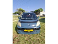 YLD AUTODAN 2009 KANGOO YENİ KASA ÇİFT SÜRGÜ DİGİTAL KLİMA