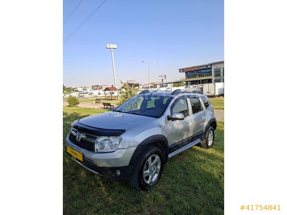 YLD AUTO'DAN 2011 DUSTER LAUREATE DEĞİŞENSİZ BAKIMLI