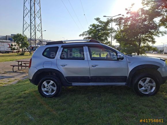 YLD AUTO'DAN 2011 DUSTER LAUREATE DEĞİŞENSİZ BAKIMLI