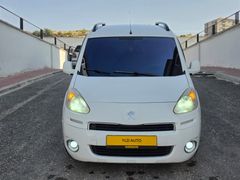 YLD AUTO'DAN 2013 PARTNER 1.6 HDİ ALLURE DEĞİŞENSİZ DÜŞÜK KM