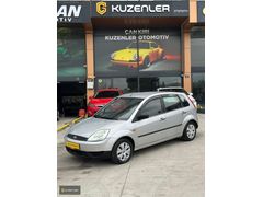 KUZENLER'den Düşük kmli, Otomatik Vites, Parça boyalı 1.4 FİESTA