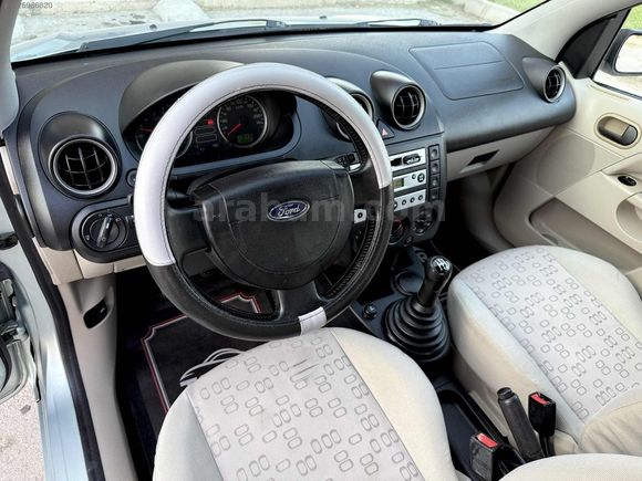 BOYASIZZ-195.000KM-FİESTA