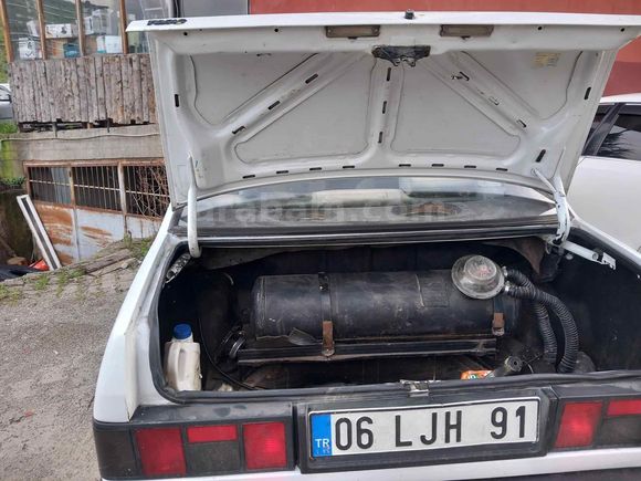 Sahibinden Tofaş Doğan SLX 1998 Model

 