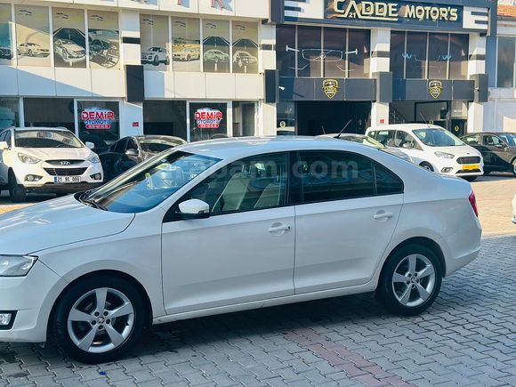 Sahibinden Skoda Rapid 1.4 TDI GreenTec Style 2015 Model 