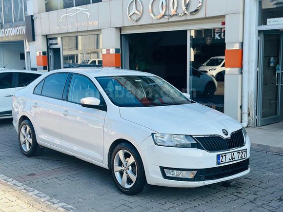 Sahibinden Skoda Rapid 1.4 TDI GreenTec Style 2015 Model 