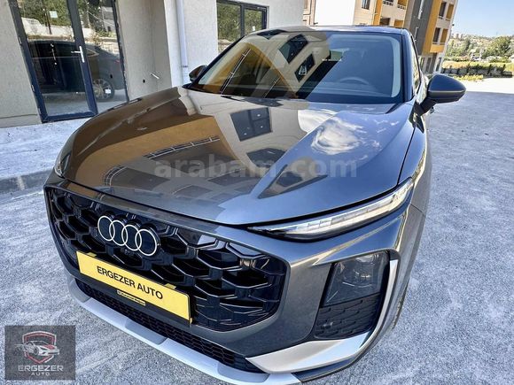 Audi Q3Sportback 3.5TFSI S Line
