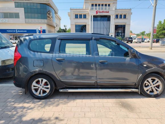 Sahibinden Dacia Lodgy 1.5 dCi Stepway 2015 Model