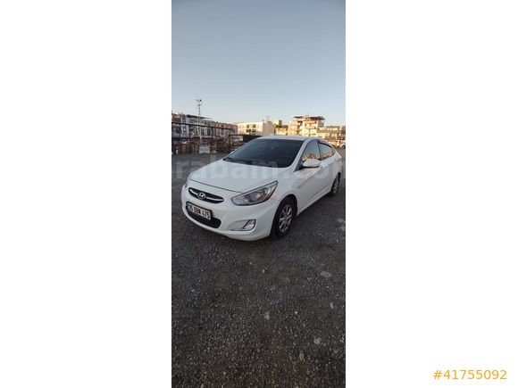 Masrafsız Bakımlı Ses Sistemli Accent Blue