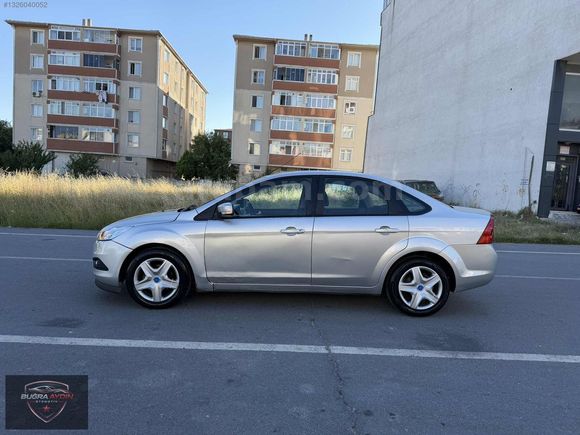 FORD FOCUS 1.6 TREND X