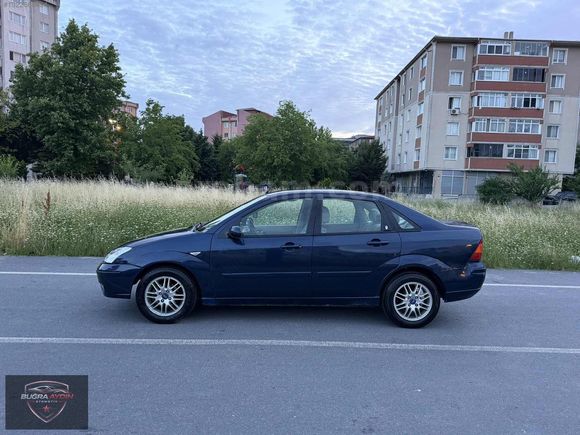 FORD FOCUS 1.6 CHİA DOLU