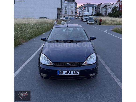 FORD FOCUS 1.6 CHİA DOLU