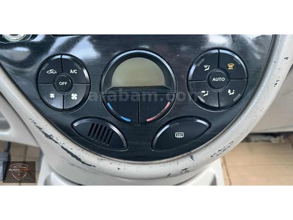 FORD FOCUS 1.6 CHİA DOLU