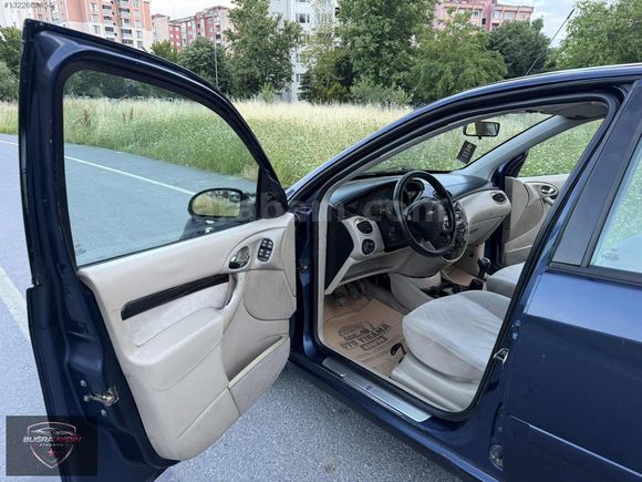 FORD FOCUS 1.6 CHİA DOLU