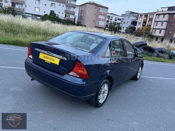 FORD FOCUS 1.6 CHİA DOLU