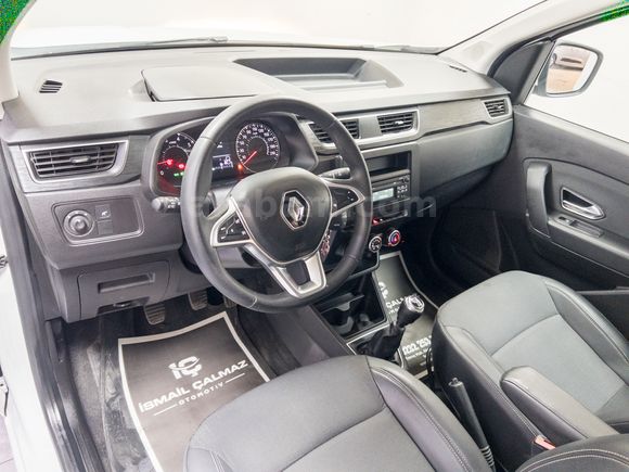 "%0 FAİZ KREDİ"2022 EXPRESS COMBI 1.5 BLUEDCI JOY "67.545 KM"